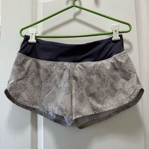 Vuori Omni Performance Shorts Women's Size Small.